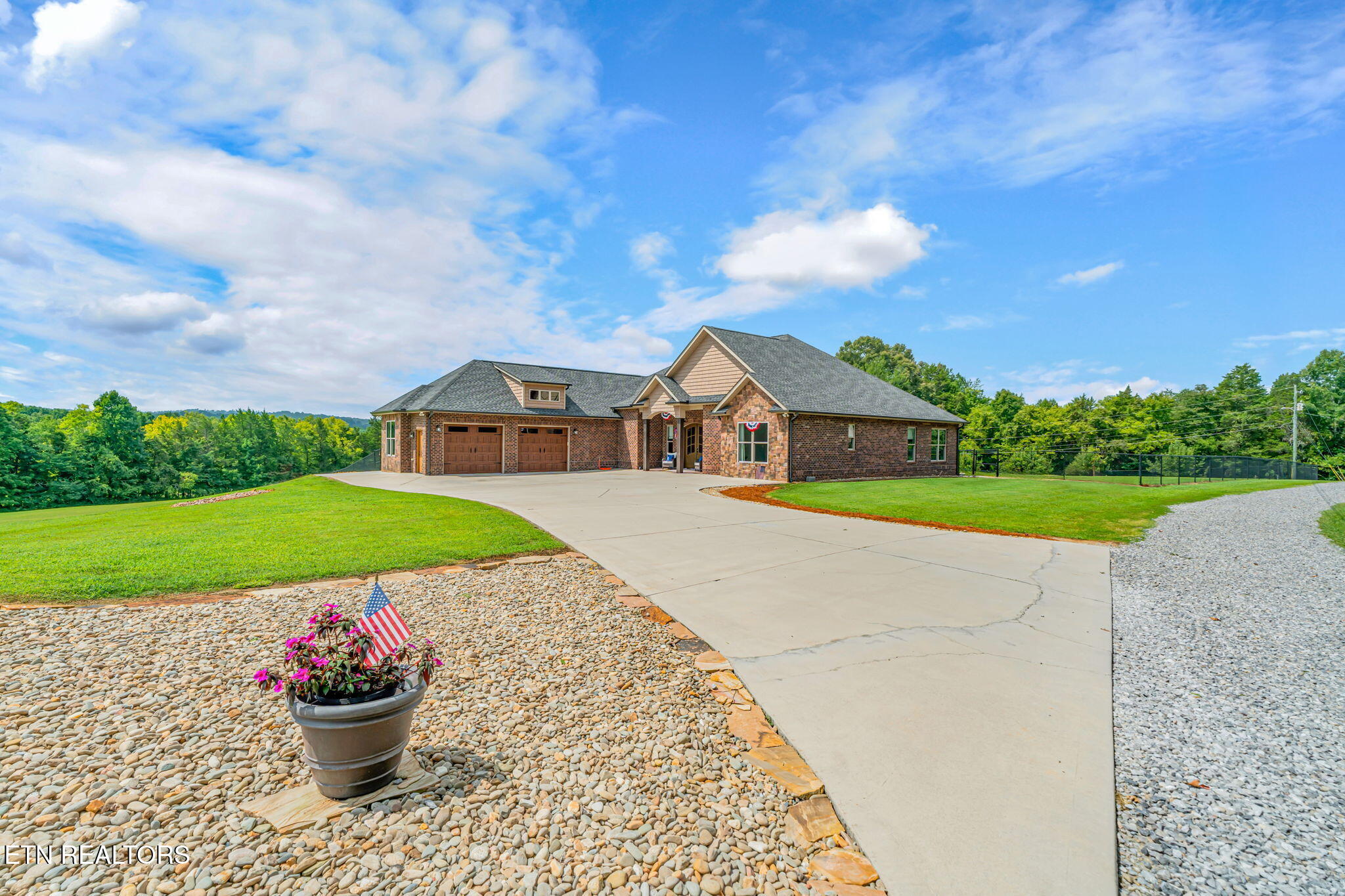 9327 Strawberry Plains Pike