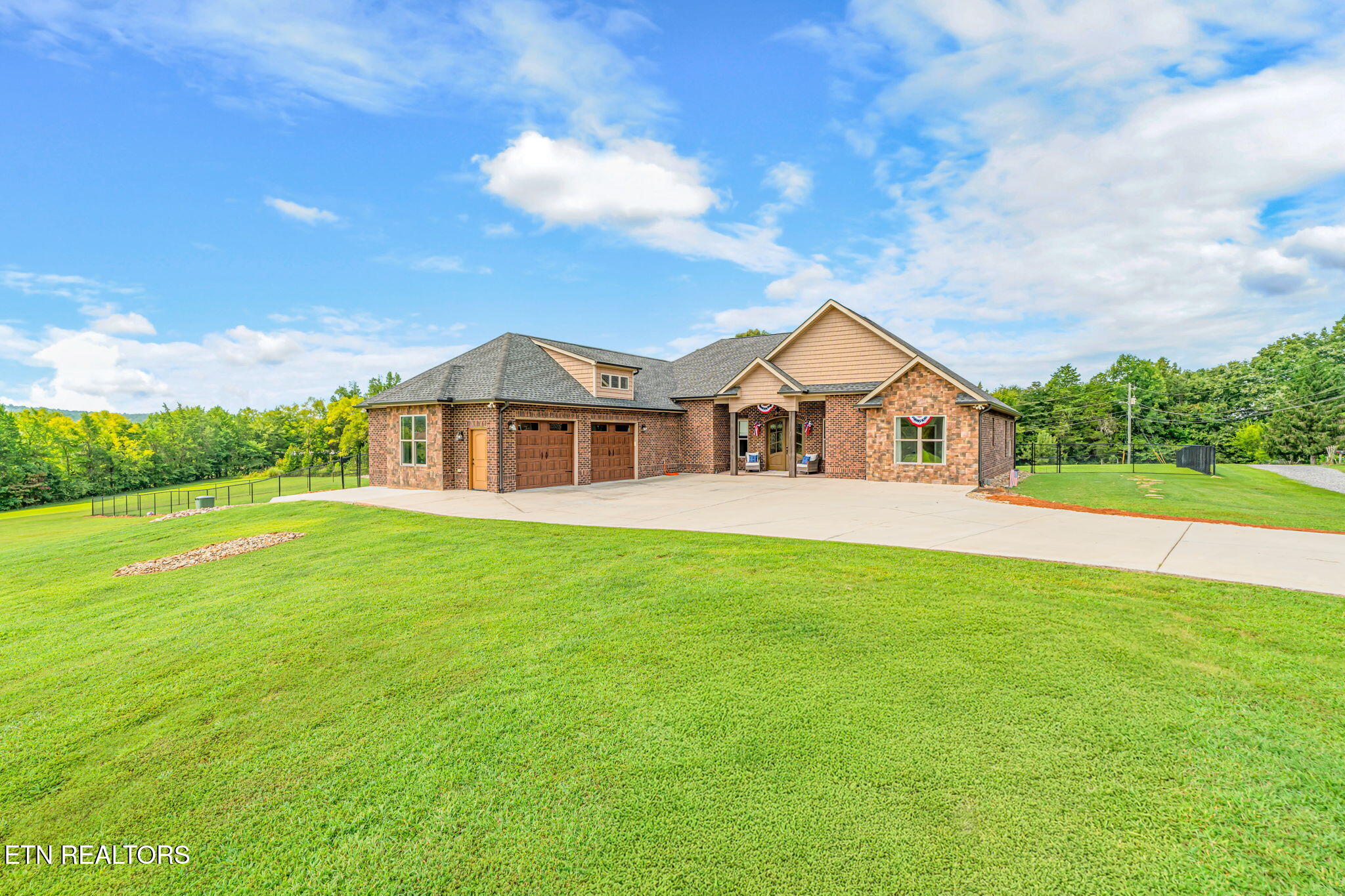 9327 Strawberry Plains Pike