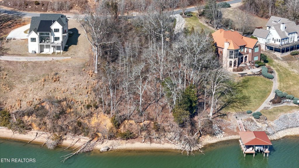 Photo of 170 E Shore Drive, Rockwood, TN 37854 (MLS # 1329559)