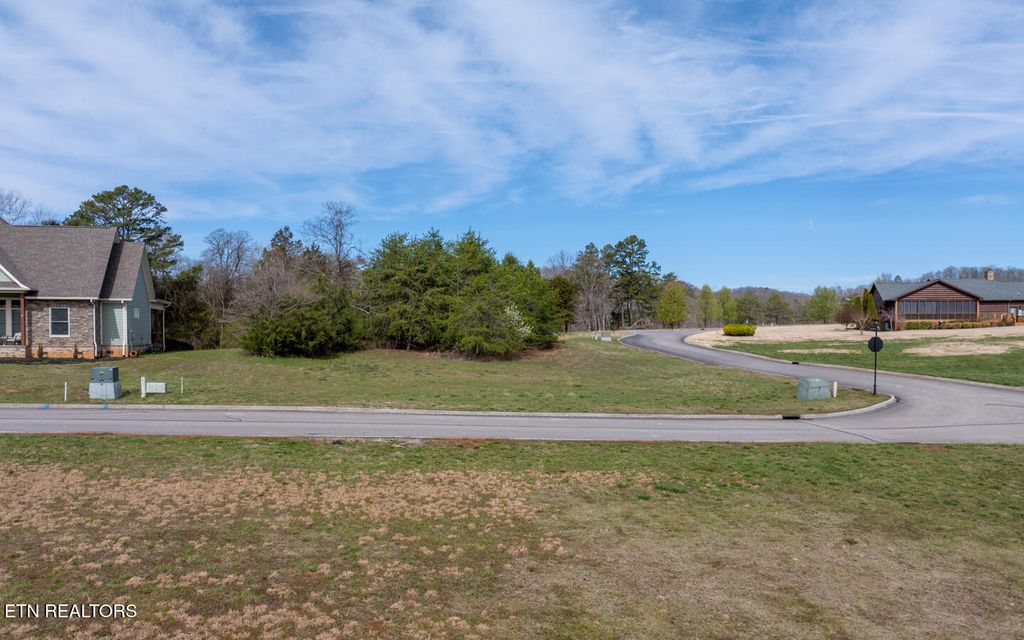 Photo of Docks Of The Bay, #50 Drive, Harriman, TN 37748 (MLS # 1292790)