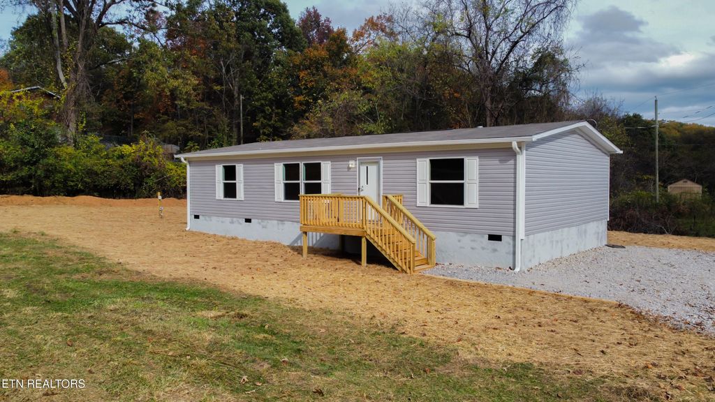 Photo of 172 Upton Rd, Sweetwater, TN 37874 (MLS # 1281569)
