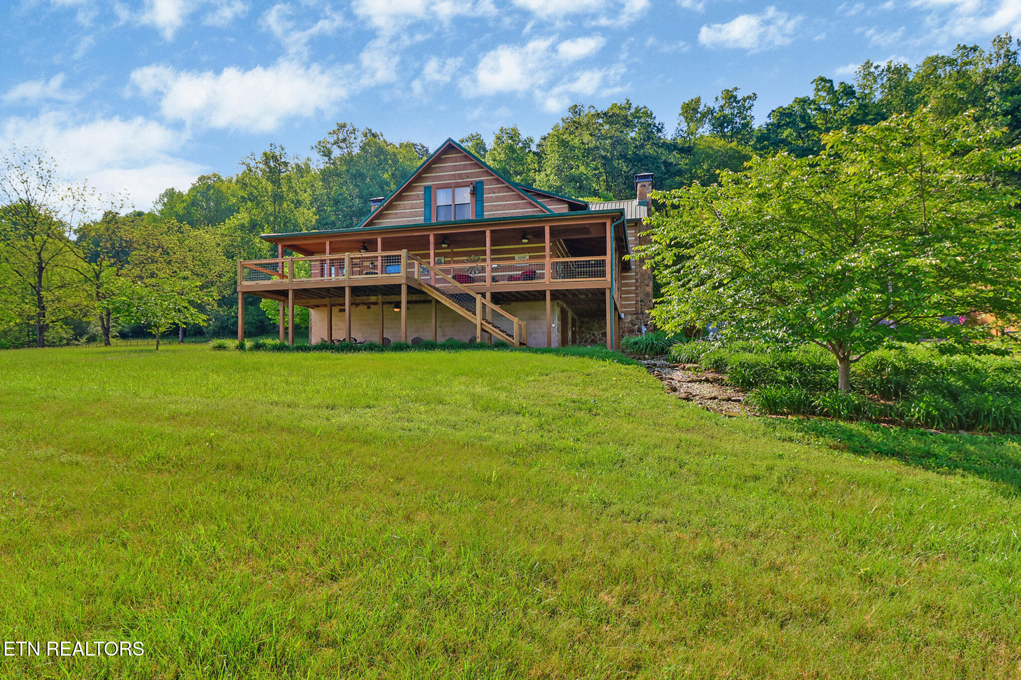 871 Poplar Creek Rd