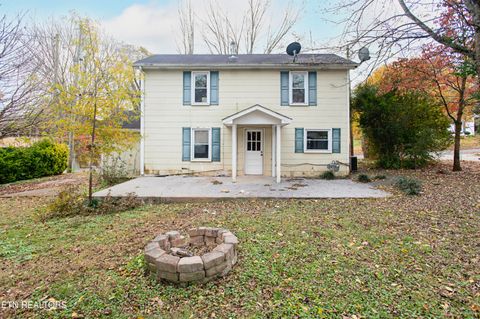 Tiny photo for 504 Wharf St, Loudon, TN 37774 (MLS # 1333727)