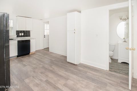 Tiny photo for 504 Wharf St, Loudon, TN 37774 (MLS # 1333727)