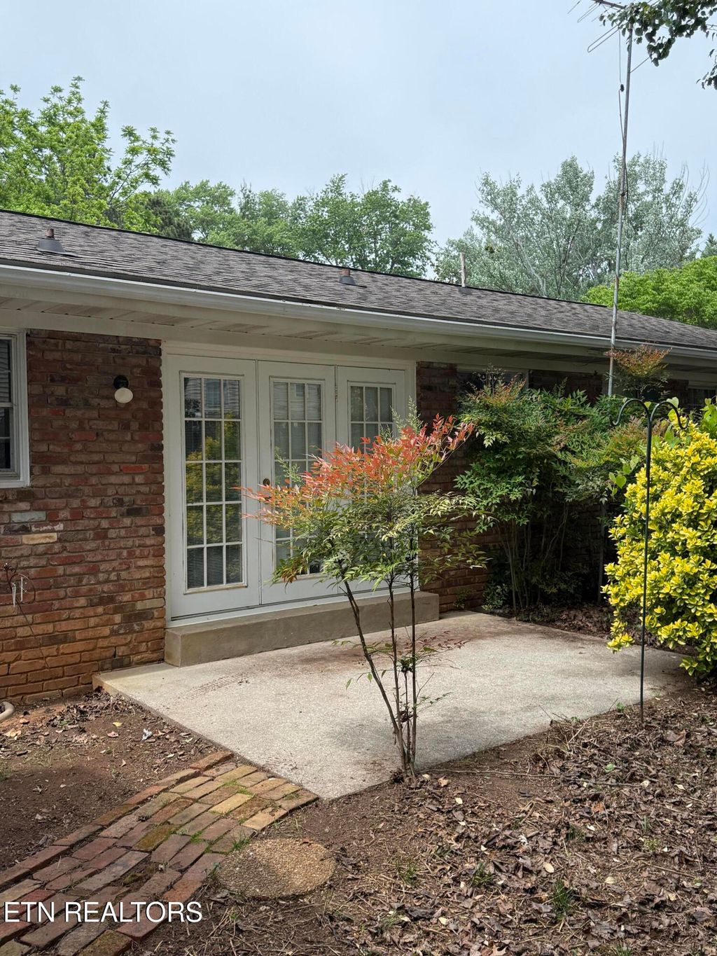 Photo of 1504 Larry Rd, Maryville, TN 37803 (MLS # 1340008)