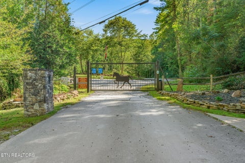 Tiny photo for 1801 Grouse Top Rd, Walland, TN 37886 (MLS # 1357054)