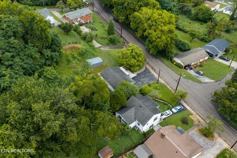 Tiny photo for 2511 Davenport Rd, Knoxville, TN 37920 (MLS # 1349694)