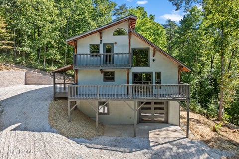 Photo of 3261 Butterfly Hollow Rd, Maryville, TN 37803 (MLS # 1355420)