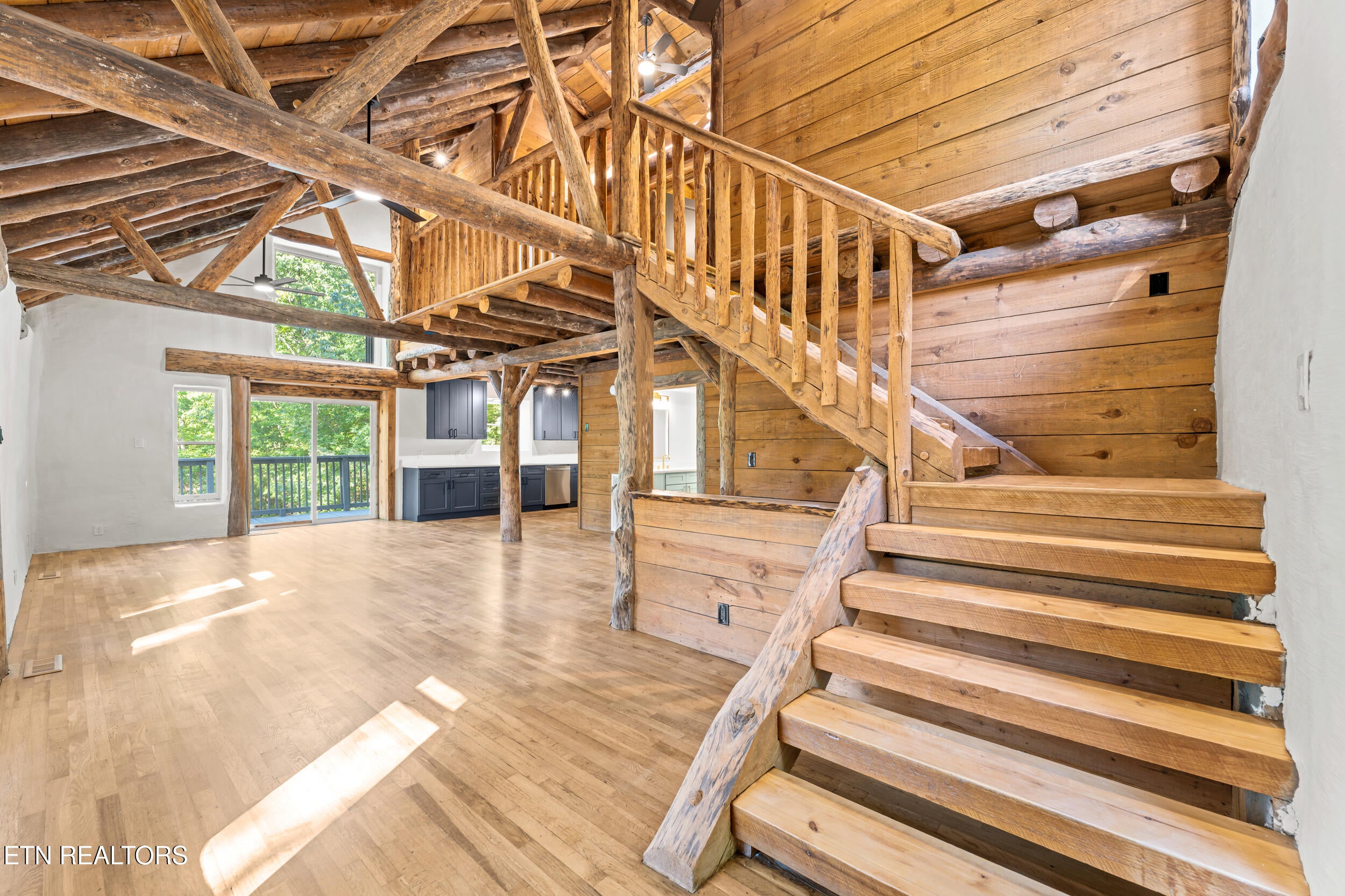 3261 Butterfly Hollow Rd