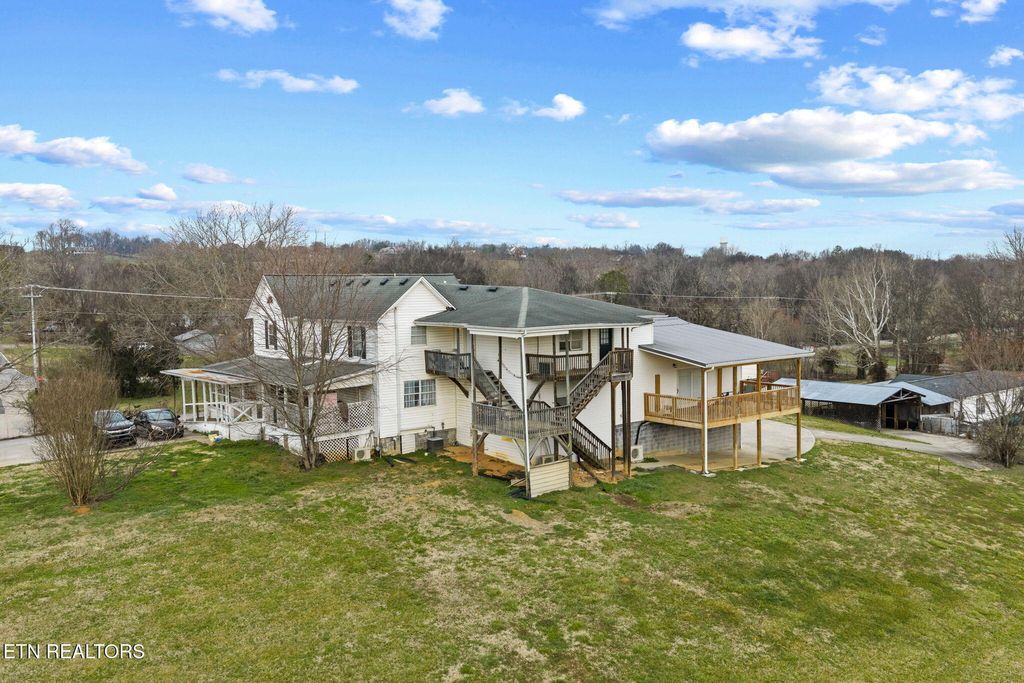 Photo of 1170 Von Cannon Lane, Sevierville, TN 37876 (MLS # 1331911)