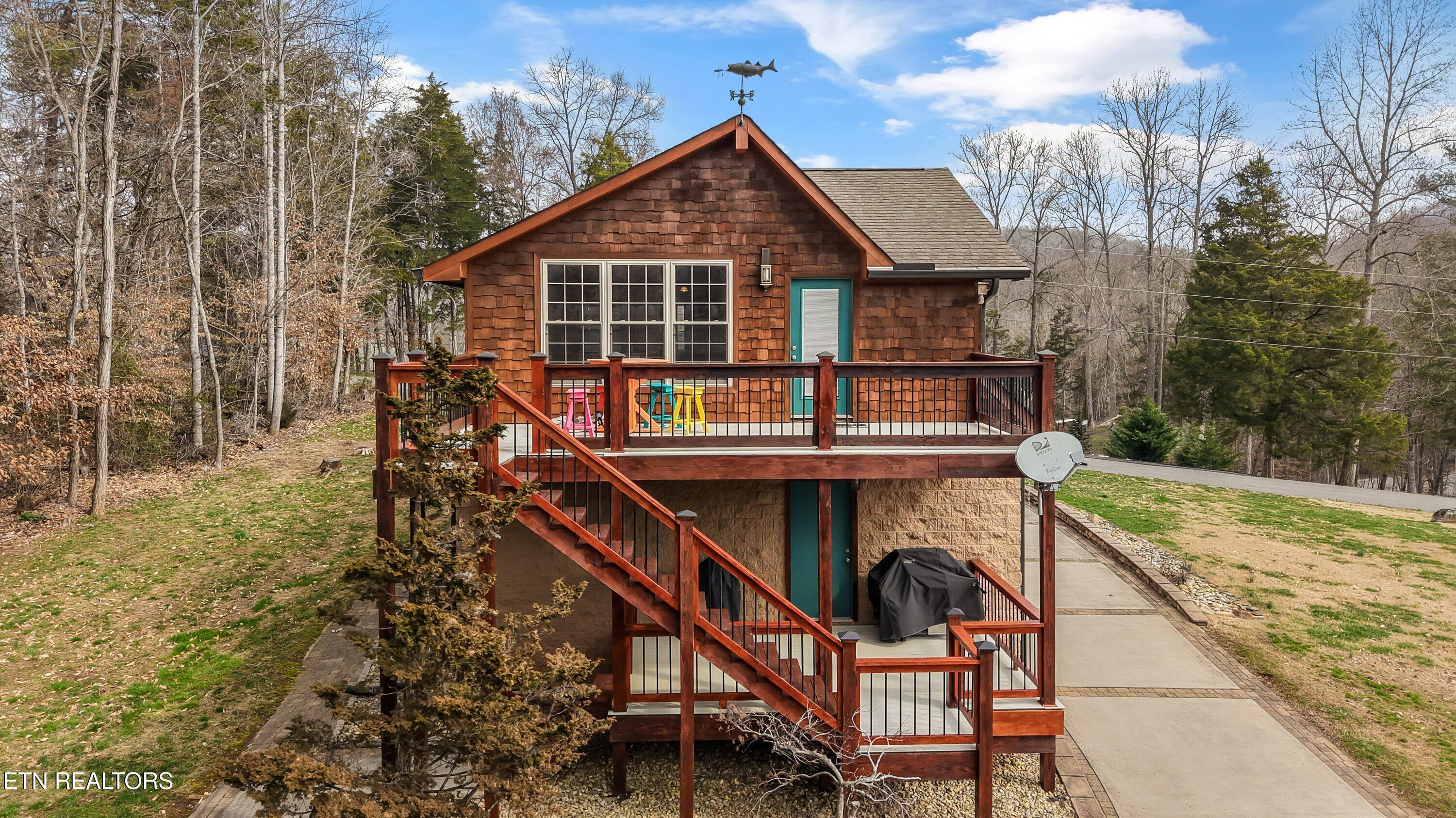 Sharps Chapel, Tennessee, 37866, United States, 3 Bedrooms Bedrooms, ,6 BathroomsBathrooms,Residential,Active,2025174