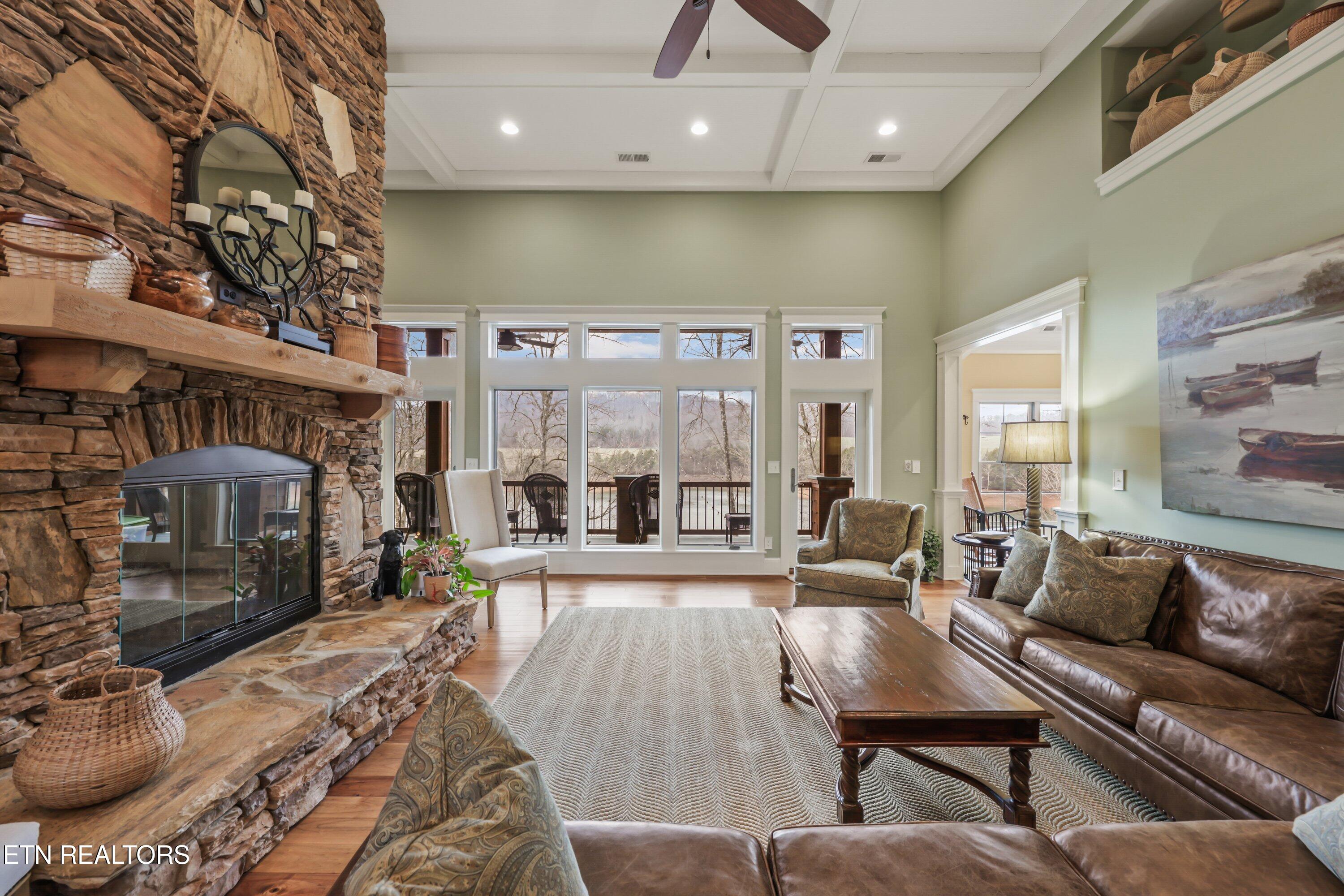 Sharps Chapel, Tennessee, 37866, United States, 3 Bedrooms Bedrooms, ,6 BathroomsBathrooms,Residential,Active,2025174
