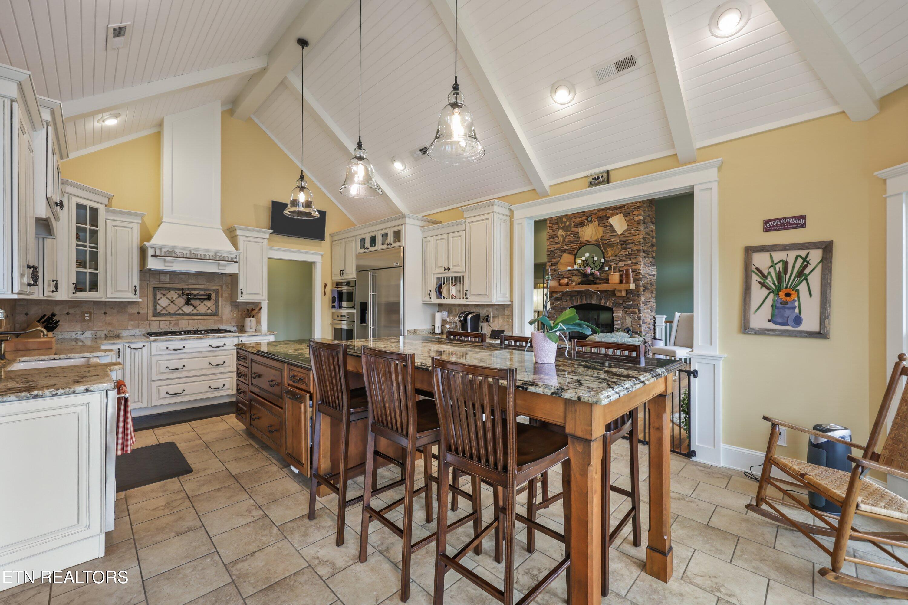 Sharps Chapel, Tennessee, 37866, United States, 3 Bedrooms Bedrooms, ,6 BathroomsBathrooms,Residential,Active,2025174