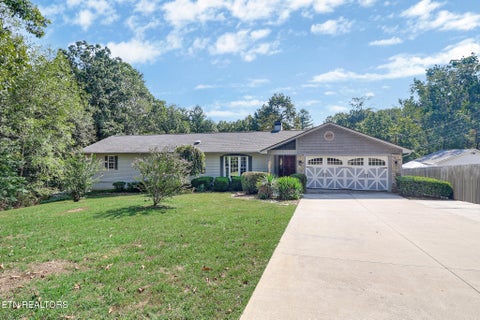 Photo of 682 Villageway, Crossville, TN 38555 (MLS # 1357579)