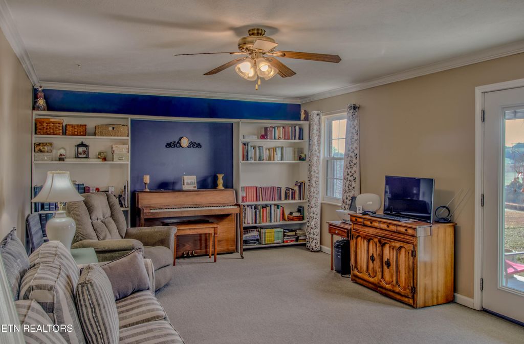 Photo of 500 Allison Town Rd, Philadelphia, TN 37846 (MLS # 1324305)