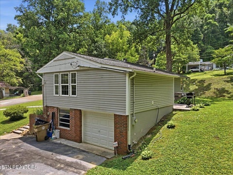 Tiny photo for 415 Michael St, Knoxville, TN 37914 (MLS # 1346695)