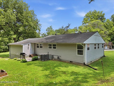 Tiny photo for 415 Michael St, Knoxville, TN 37914 (MLS # 1346695)