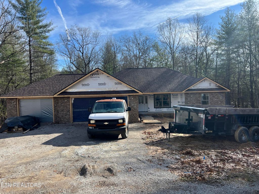 Photo of 183 Natchez Circle, Crossville, TN 38558 (MLS # 1321101)