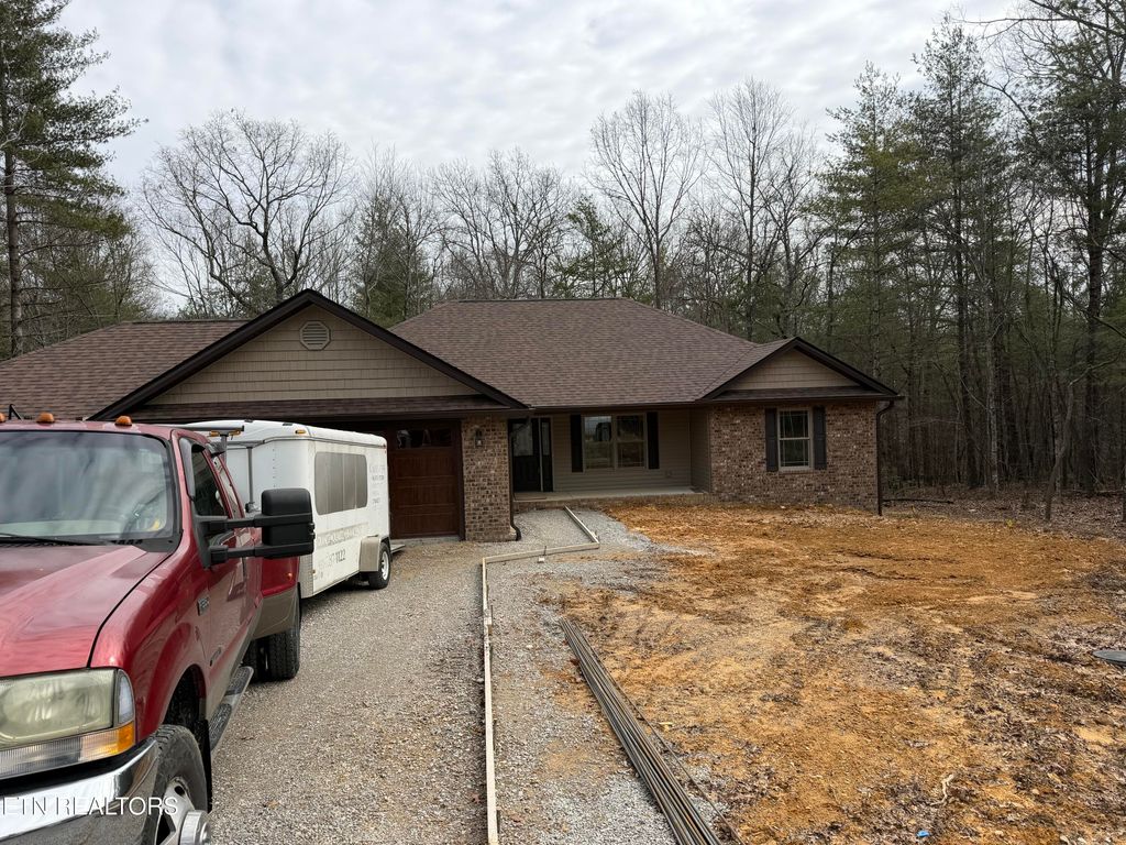 Photo of 183 Natchez Circle, Crossville, TN 38558 (MLS # 1321101)