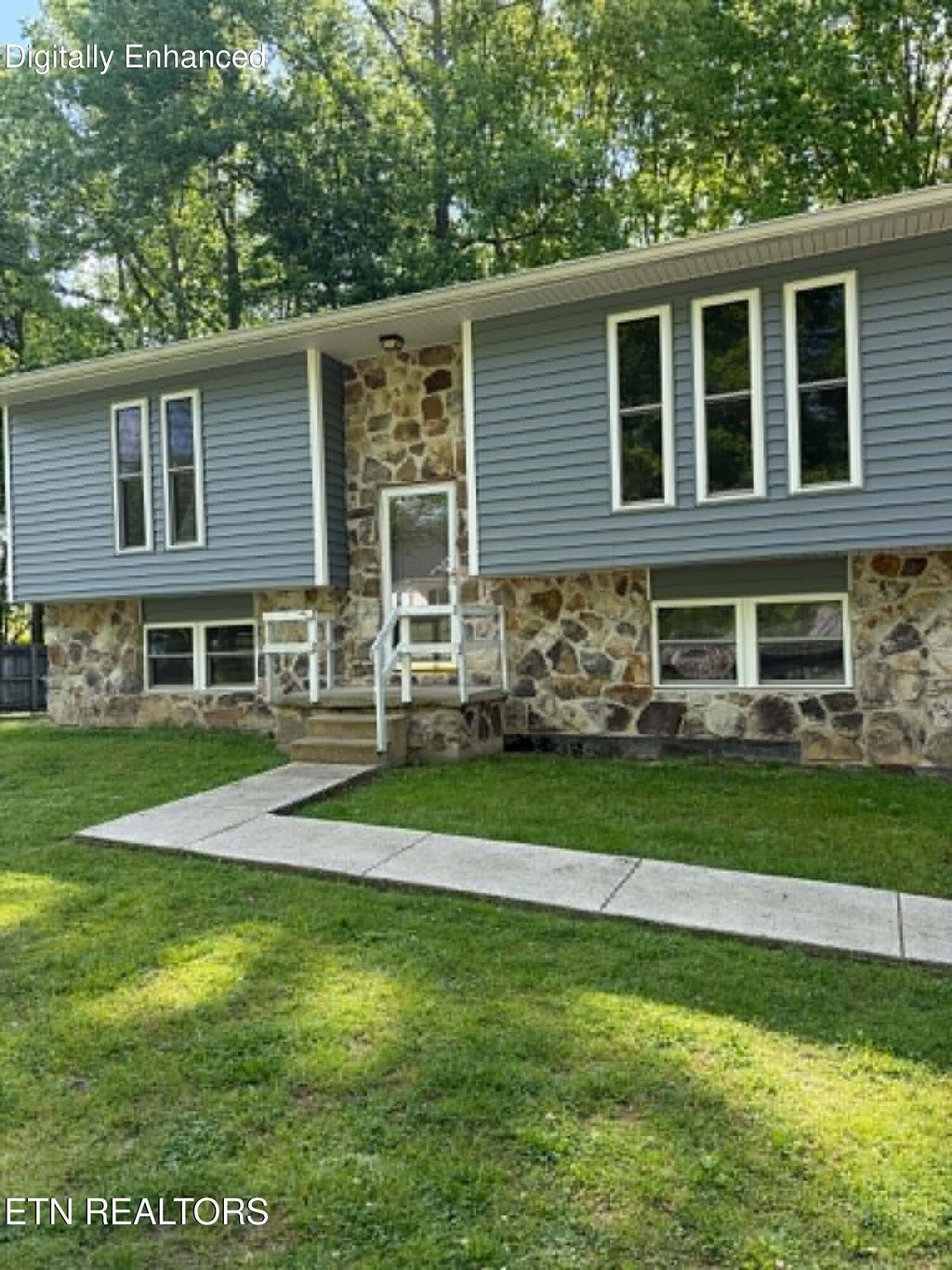 Photo of 713 Petit Lane, Wartburg, TN 37887 (MLS # 1342211)