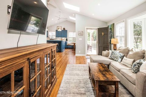 Tiny photo for 4011 Whitlow Ave, Knoxville, TN 37919 (MLS # 1333057)