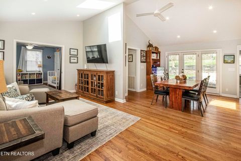 Tiny photo for 4011 Whitlow Ave, Knoxville, TN 37919 (MLS # 1333057)