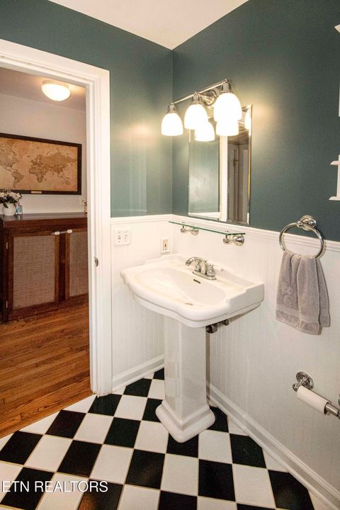 Tiny photo for 4011 Whitlow Ave, Knoxville, TN 37919 (MLS # 1333057)