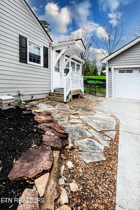 Tiny photo for 4011 Whitlow Ave, Knoxville, TN 37919 (MLS # 1333057)