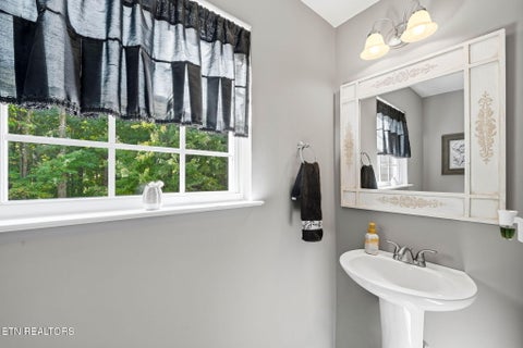 Tiny photo for 2019 Fall Haven Lane, Knoxville, TN 37932 (MLS # 1359261)