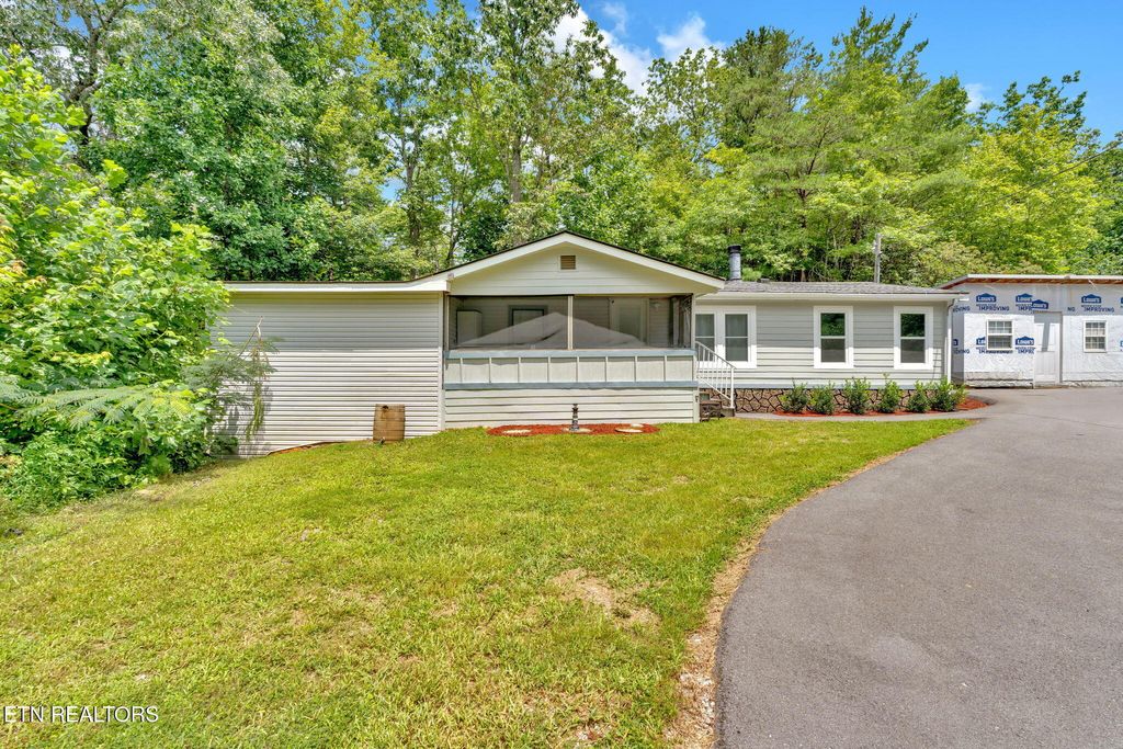 Photo of 174 The Way, Gatlinburg, TN 37738 (MLS # 1334841)