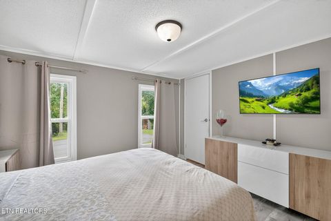 Tiny photo for 174 The Way, Gatlinburg, TN 37738 (MLS # 1334841)