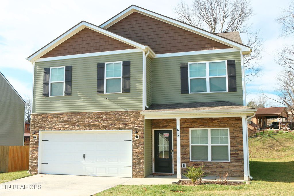 Photo of 1642 Pebblestone Court, Morristown, TN 37814 (MLS # 1326507)