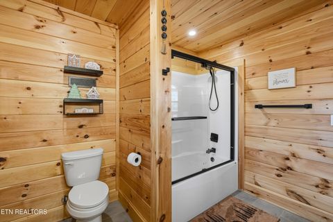 Tiny photo for 686 Stockton Drive, Sevierville, TN 37876 (MLS # 1323085)