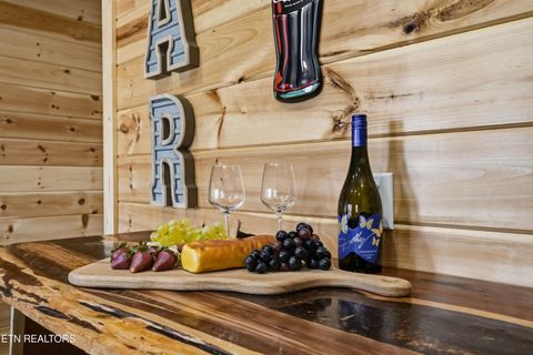 Tiny photo for 686 Stockton Drive, Sevierville, TN 37876 (MLS # 1323085)