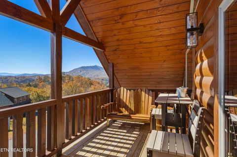 Tiny photo for 686 Stockton Drive, Sevierville, TN 37876 (MLS # 1323085)