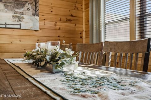 Tiny photo for 686 Stockton Drive, Sevierville, TN 37876 (MLS # 1323085)