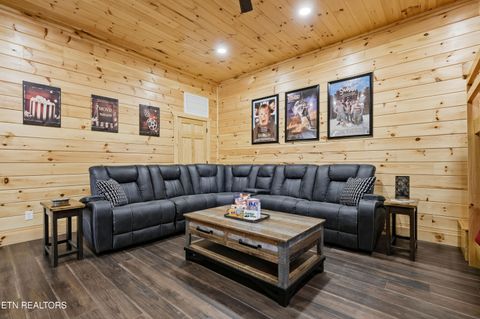 Tiny photo for 686 Stockton Drive, Sevierville, TN 37876 (MLS # 1323085)