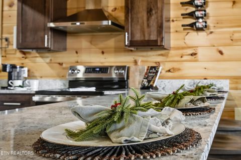 Tiny photo for 686 Stockton Drive, Sevierville, TN 37876 (MLS # 1323085)