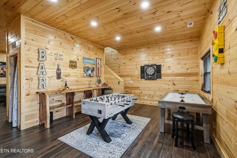 Tiny photo for 686 Stockton Drive, Sevierville, TN 37876 (MLS # 1323085)