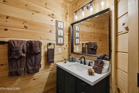 Tiny photo for 686 Stockton Drive, Sevierville, TN 37876 (MLS # 1323085)