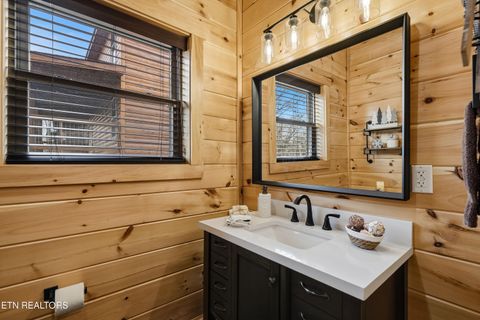 Tiny photo for 686 Stockton Drive, Sevierville, TN 37876 (MLS # 1323085)