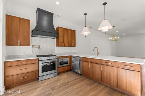 Tiny photo for 3974 Midland Ave, Knoxville, TN 37919 (MLS # 1334987)