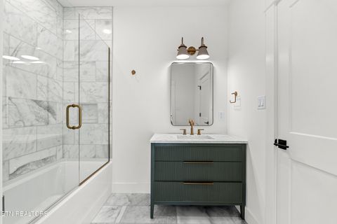 Tiny photo for 3974 Midland Ave, Knoxville, TN 37919 (MLS # 1334987)