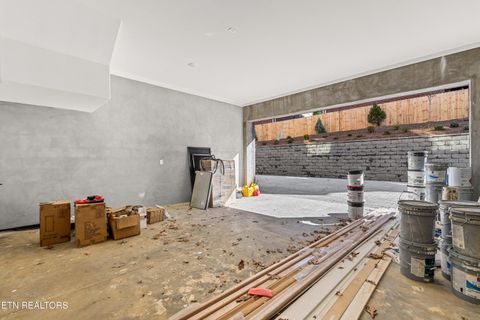 Tiny photo for 3974 Midland Ave, Knoxville, TN 37919 (MLS # 1334987)