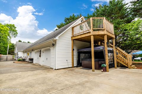 Tiny photo for 413 Sandy Springs Rd, Maryville, TN 37803 (MLS # 1340679)