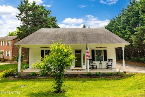 Tiny photo for 413 Sandy Springs Rd, Maryville, TN 37803 (MLS # 1340679)