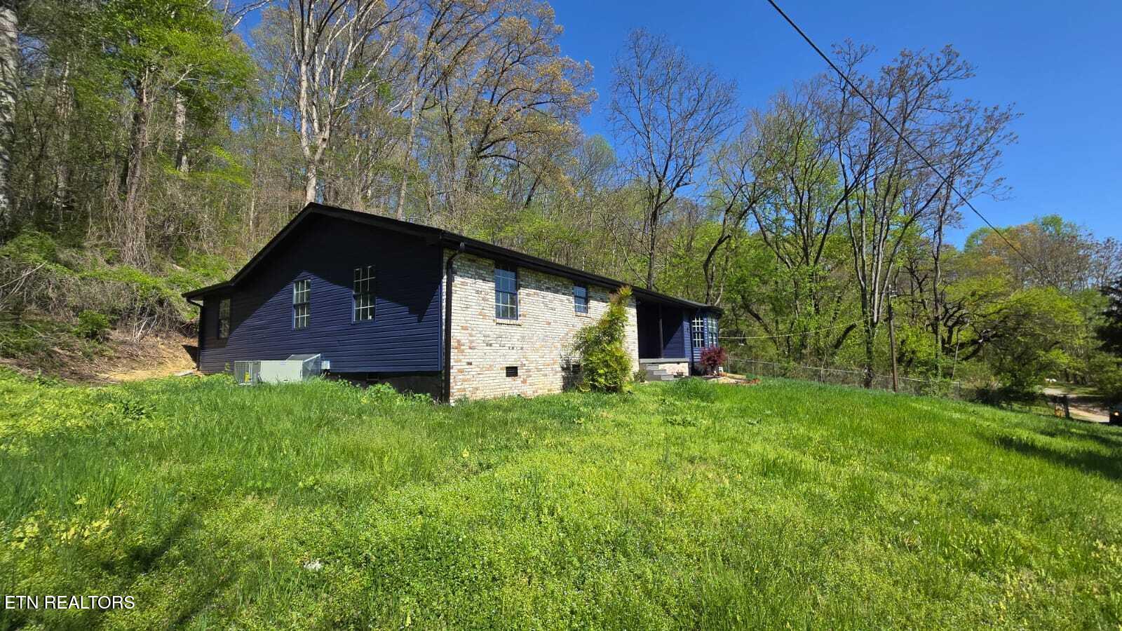 101 Old Vasper Rd
