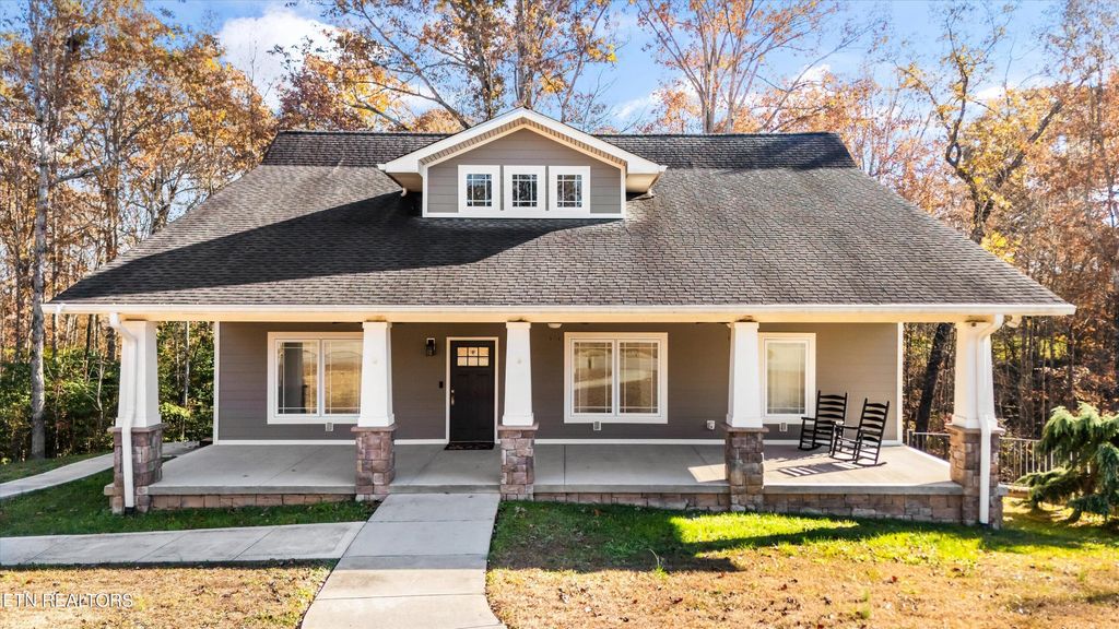 Photo of 1059 Houston Springs Rd, Greenback, TN 37742 (MLS # 1322238)