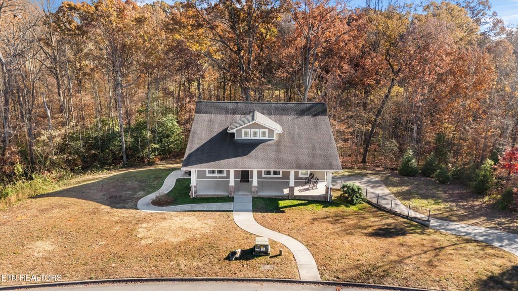 Photo of 1059 Houston Springs Rd, Greenback, TN 37742 (MLS # 1322238)