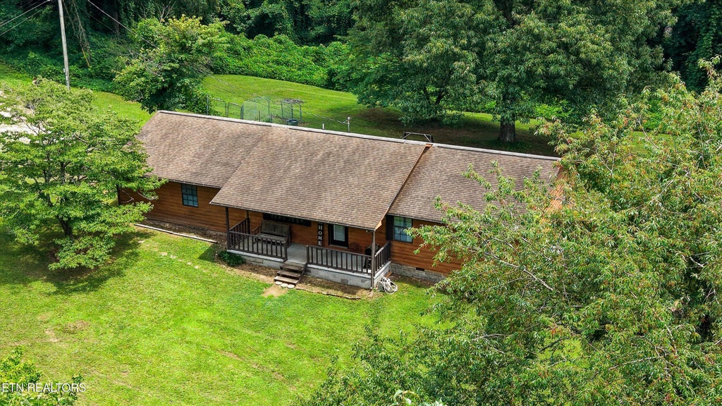 Photo of 349 Fairchild St, Harriman, TN 37748 (MLS # 1356709)
